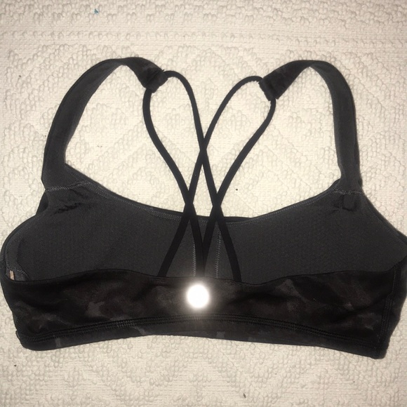 Lululemon Free To Be Grey + Black Ink Blot Bra - Picture 3 of 8